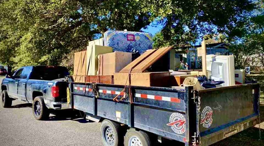 Clean Up Your Property Fast with Top Junk Removal Experts